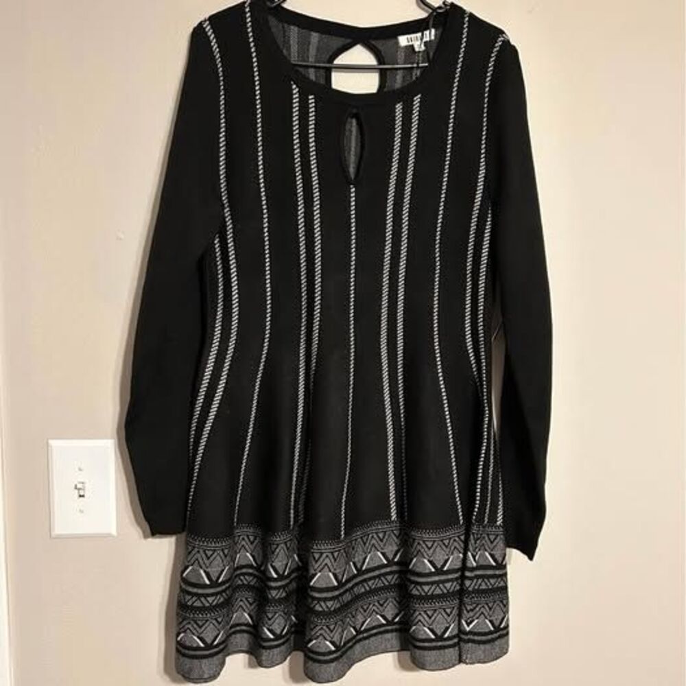 One hart Women’s XL Heavy Black White Geometric Knit Fit Flare Sweater Dress NWT